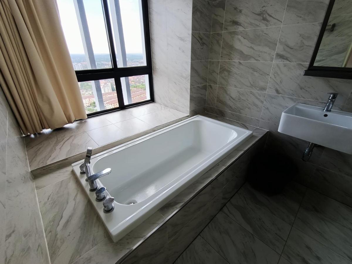 Imperio Standard By Jeffery Lam Management Apartment Malacca
